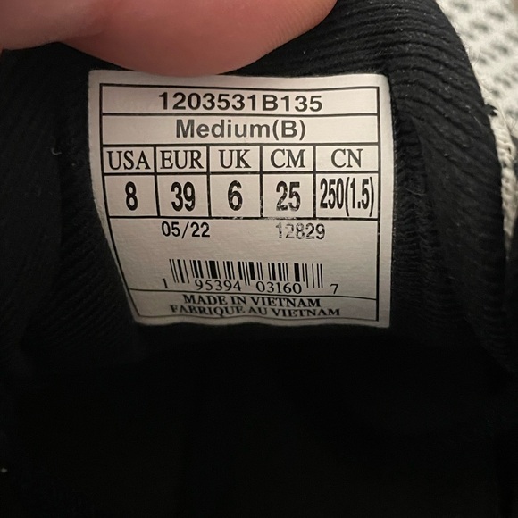 NOT AVAILABLE Brooks Adrenaline GTS 22 Running Shoes Women’s Size 8 - Picture 6 of 6